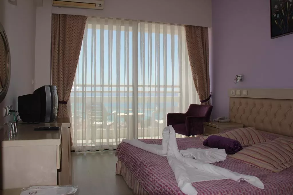 هتل ایسات کوش آداسی-مهرپرواز-4373